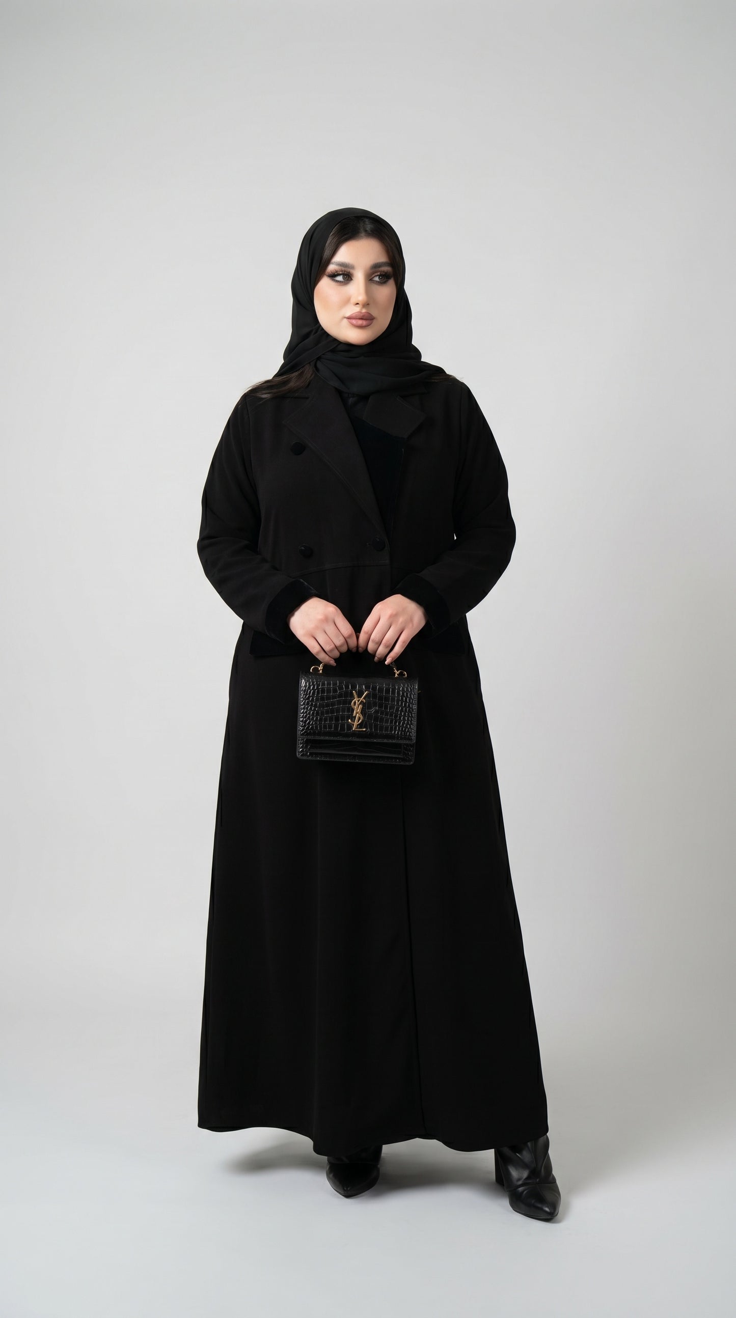 Velora Abaya